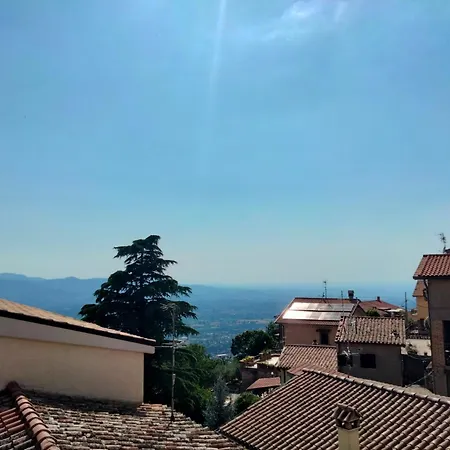 Diffuso Tra Vicoli E Tramonti Castel San Pietro * Castel San Pietro Romano